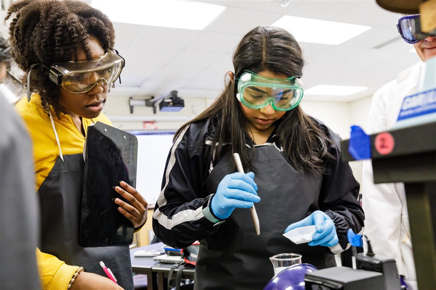 students in a lab 